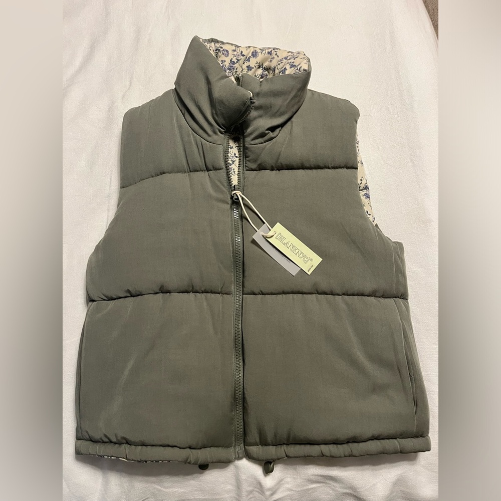 Blank nyc reversible floral vest size M